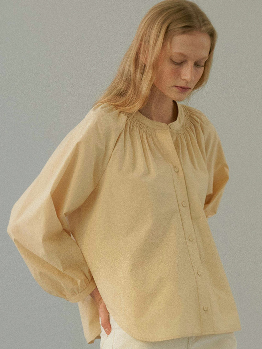 smocking cotton blouse (butter beige)