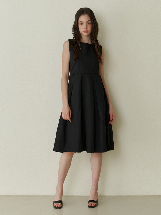 Basic cotton pleats dress - black