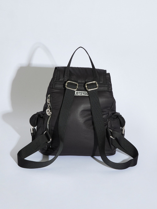 lotsyou_Nostalgia chubby Backpack Black