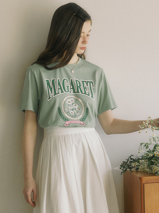 Margaret Artwork T-shirt - Moss Green