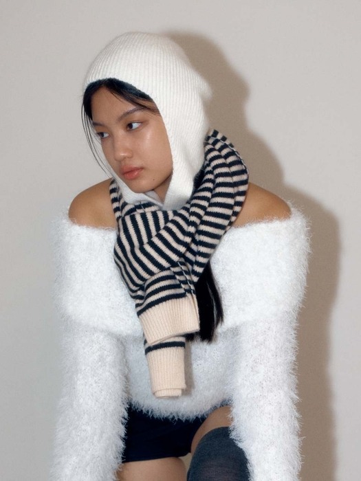 stripe knit muffler