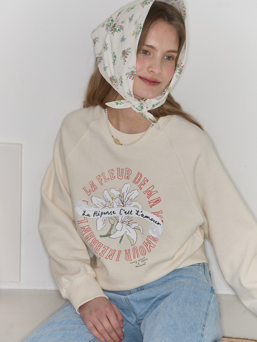 [논로컬 X 이하여백] Lily Hand Drawing Sweatshirt - Cream Yellow