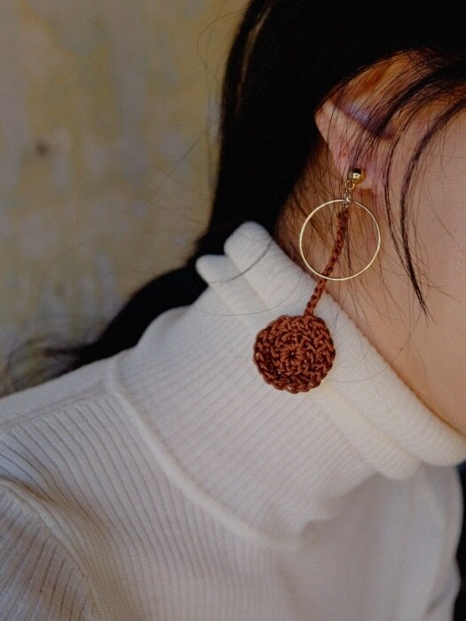 hoop long knit earring