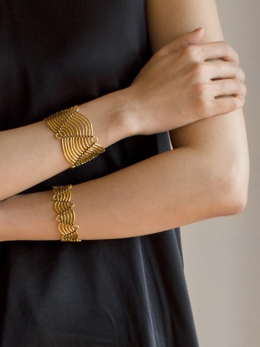 LUMIN bracelet, Black & Gold - E