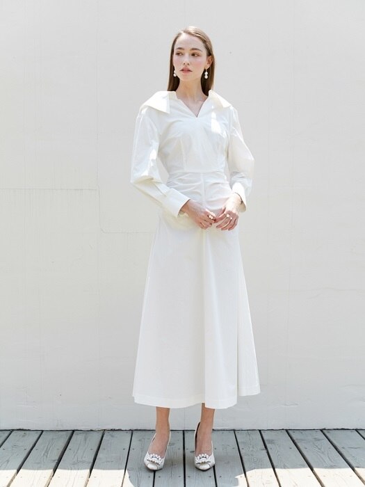 [미전시]KELLY V-neck long sleeve shirred shirt dress (Off white)
