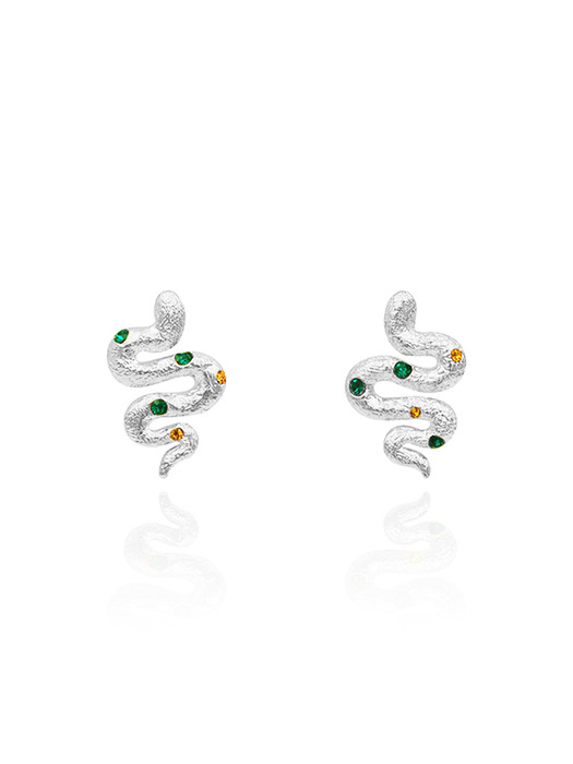 The classical snake earrings no.1