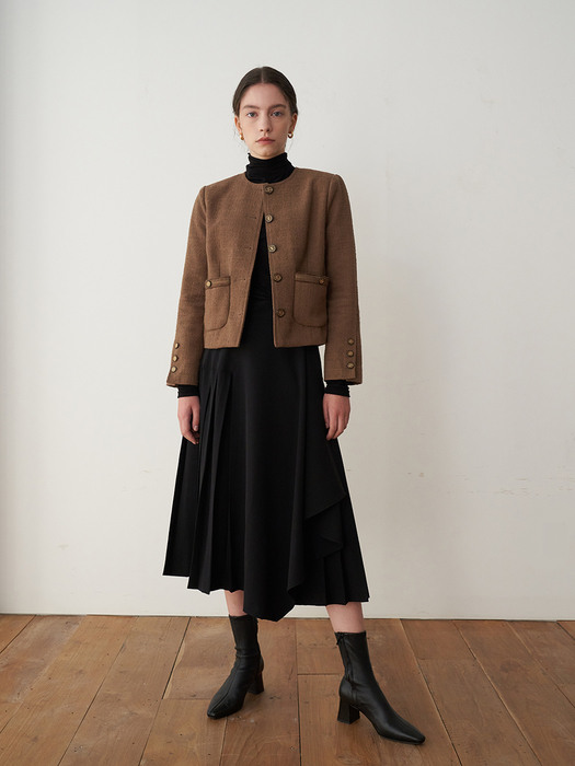 Gold Button Pleated Skirt_Black