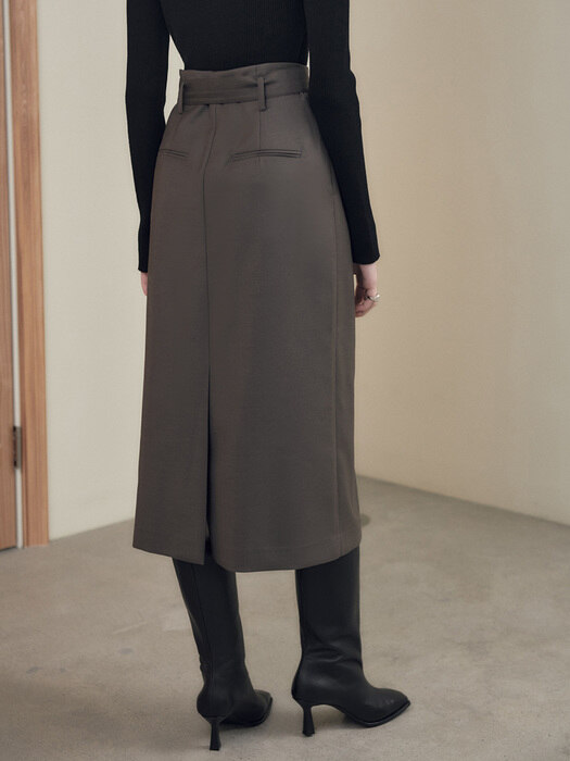 Two-tucked Long Skirt  SW1SS135-6G