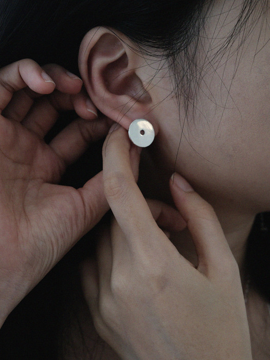 Disk earring
