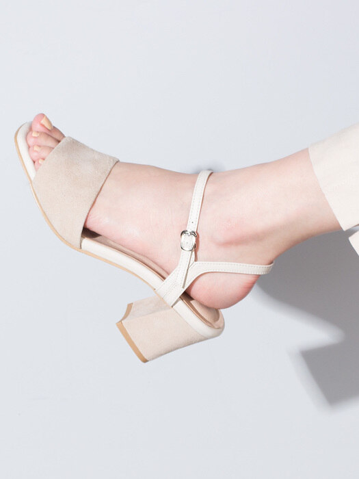 Hera Two-Tone Leather Sandals