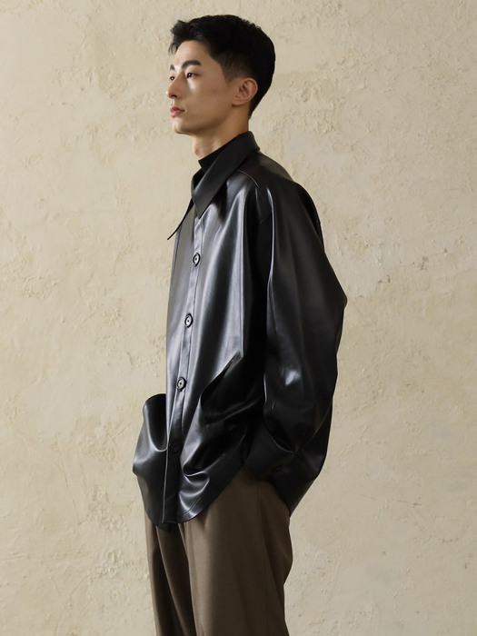 OVERFIT LEATHER SHIRT