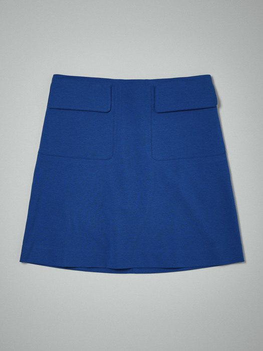 Pocket skirt in blue punto 