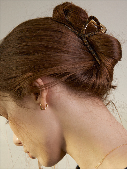 [단독] Daily twist hair claw clip-Gold line (13 colors)