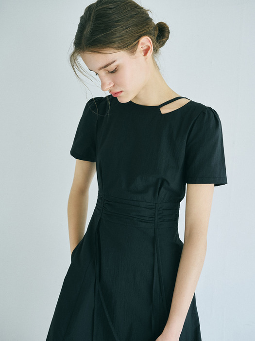 Neck Cut-Out Shirring Dress, Black