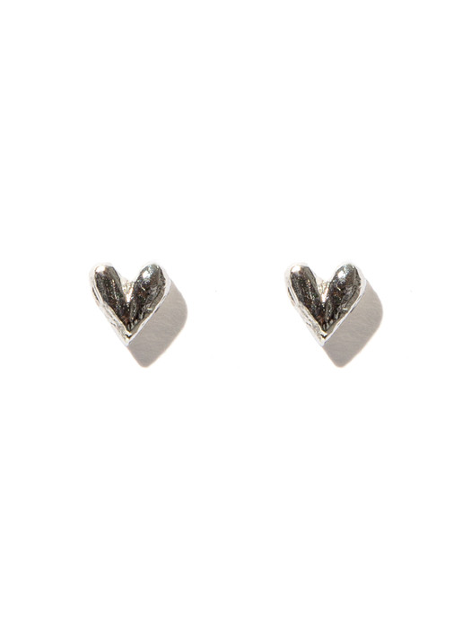 Carved silver small heart earrings