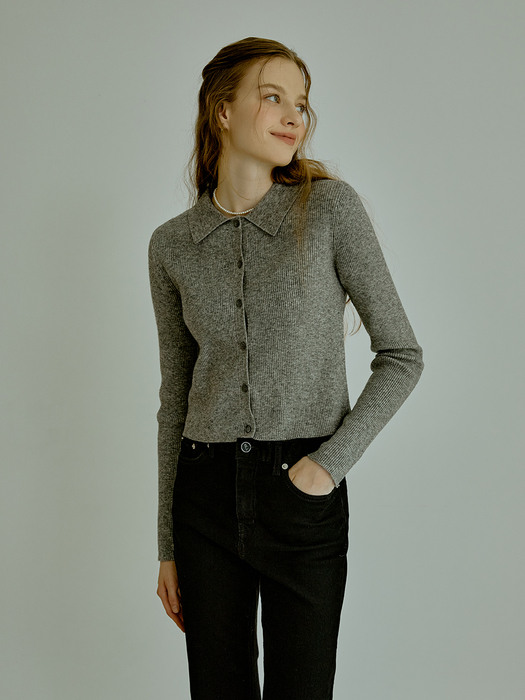 Pale button collar knit (gray)