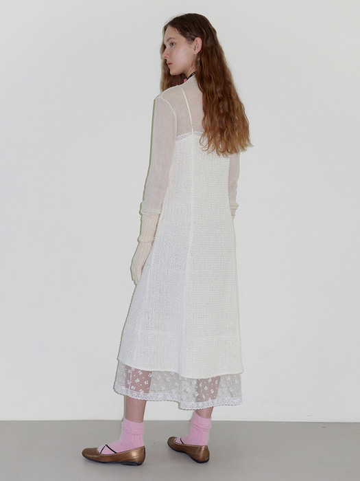 Lace layered dress. Ivory