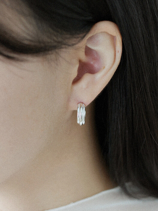 Double bezel earring