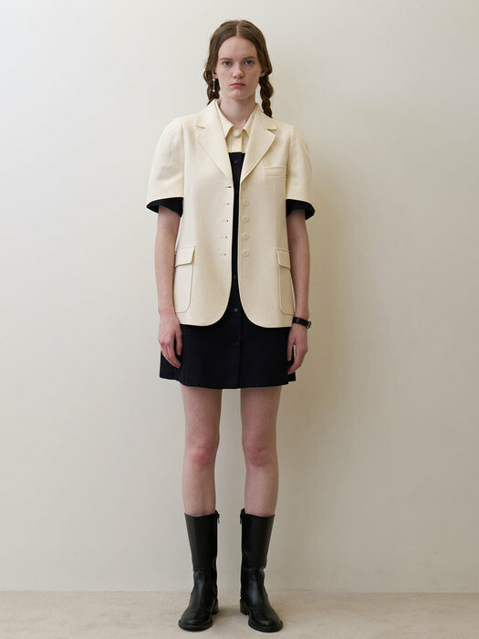 23 Summer_ Cream Yellow Linen Blazer