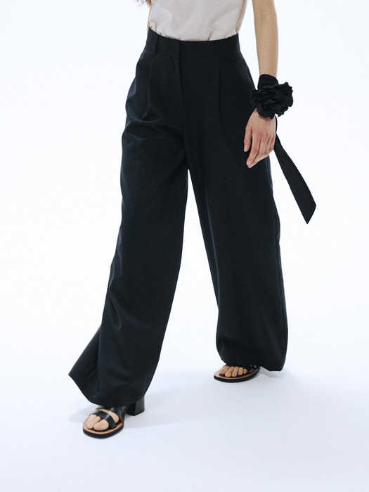 SUMMER WOOL CLASSIC WIDE PANTS_BLACK