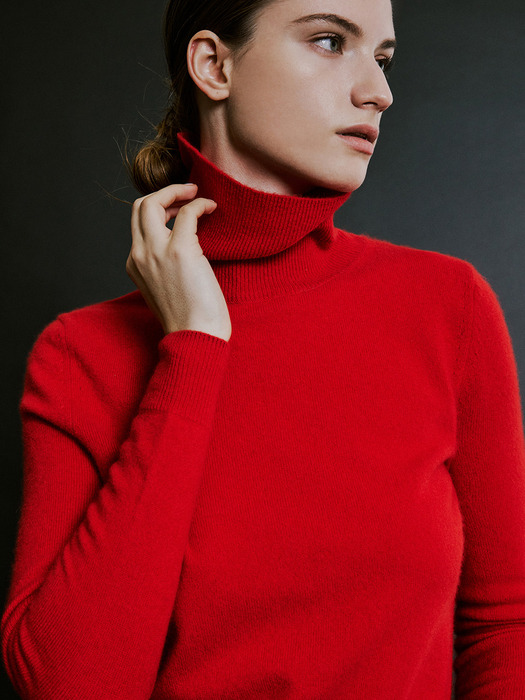 Italy Cashmere 100% Turtle Neck Red