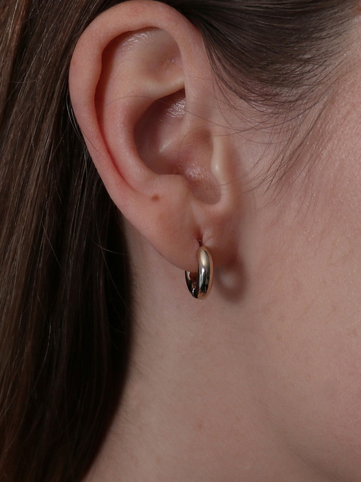 oval earring