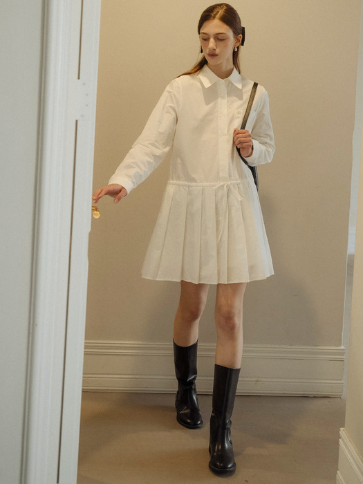 Pleats point collar OPS_Ivory