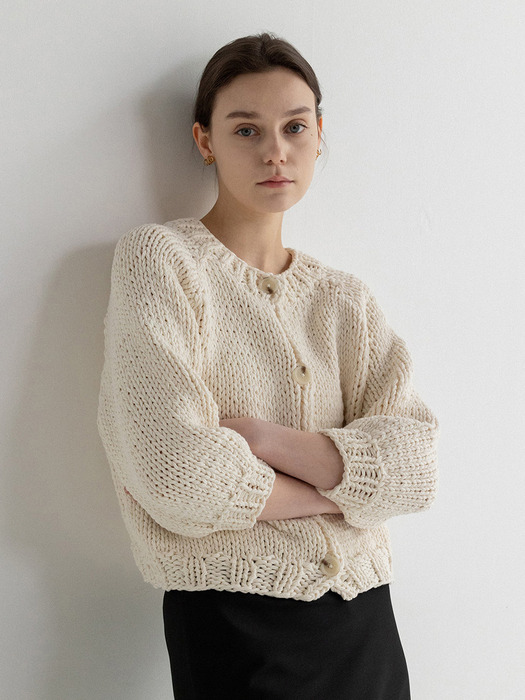 HAND KNITTED CARDIGAN-IVORY