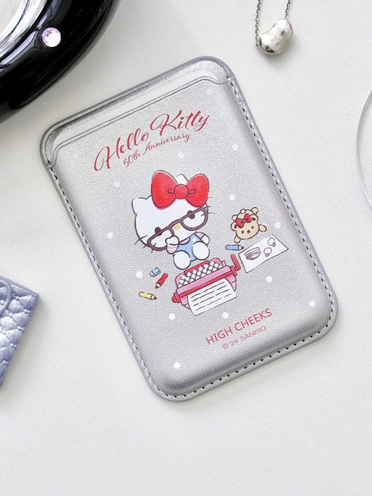50TH Hello Kitty Future MagSafe Card Wallet_HC2434WL001O