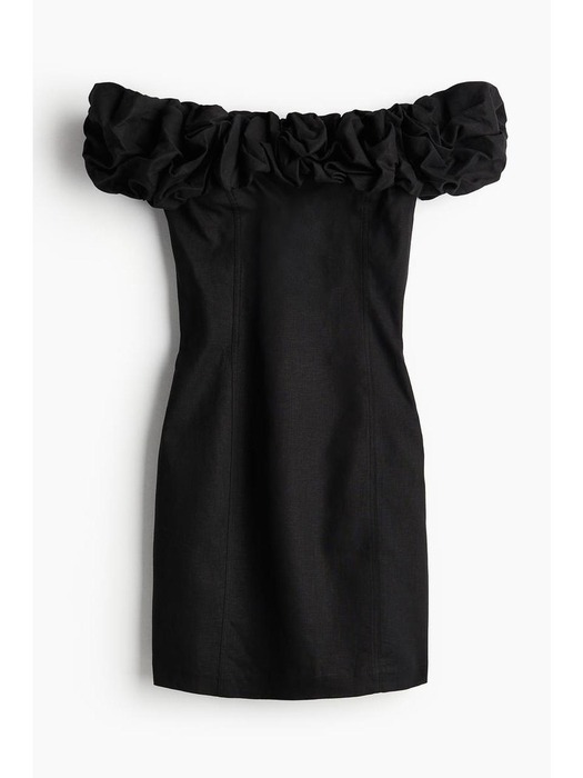 러플 오프숄더 드레스 블랙 1226392004
