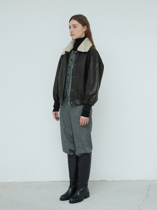 Italian vegetable Lambskin Shearling collar JK_Black