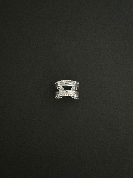 COLLECTION_HER GAZE_Harp ring