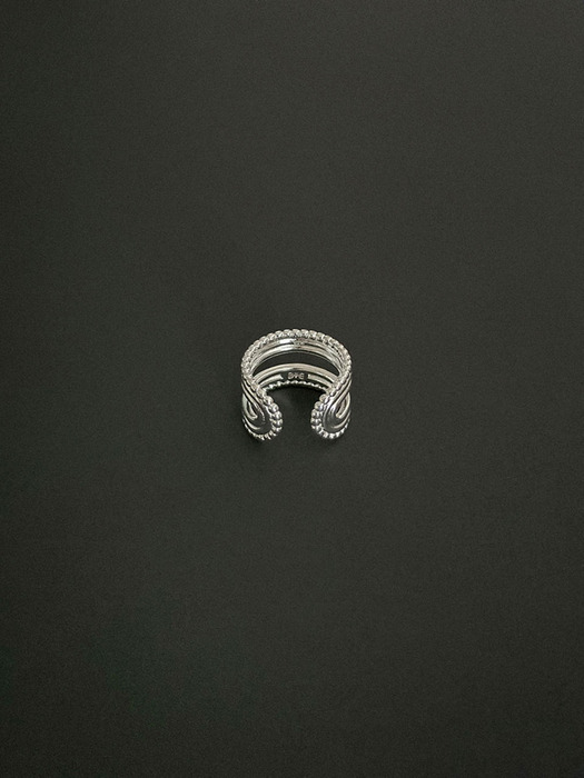 COLLECTION_HER GAZE_Harp ring