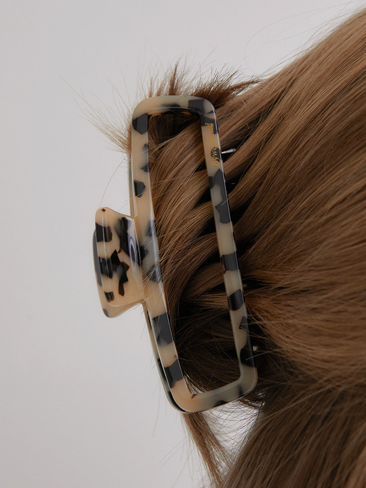 Rast leopard square hair clip