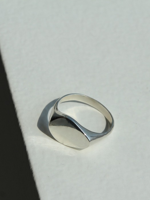 Ugly Oval Ring