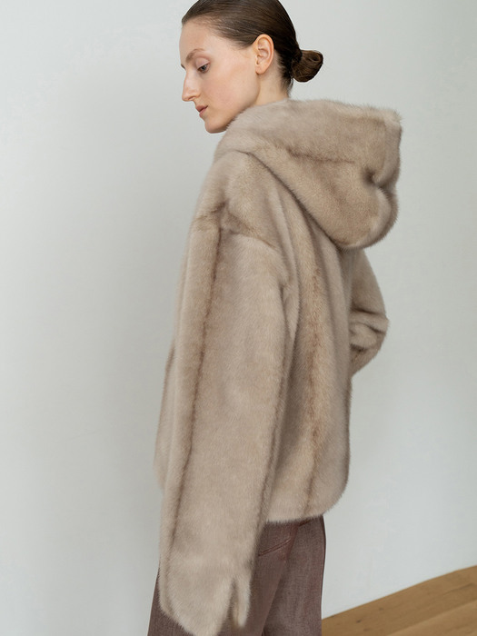 FAUX FUR ROLL UP SLEEVES HOODED JACKET