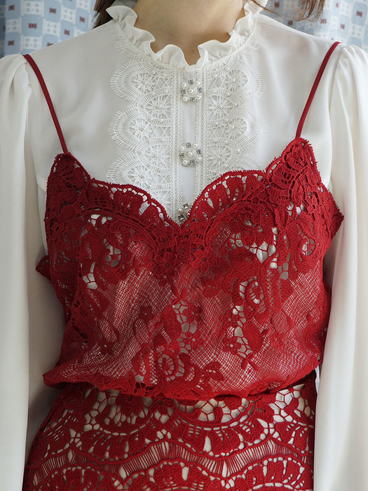 Red lace sleeveless