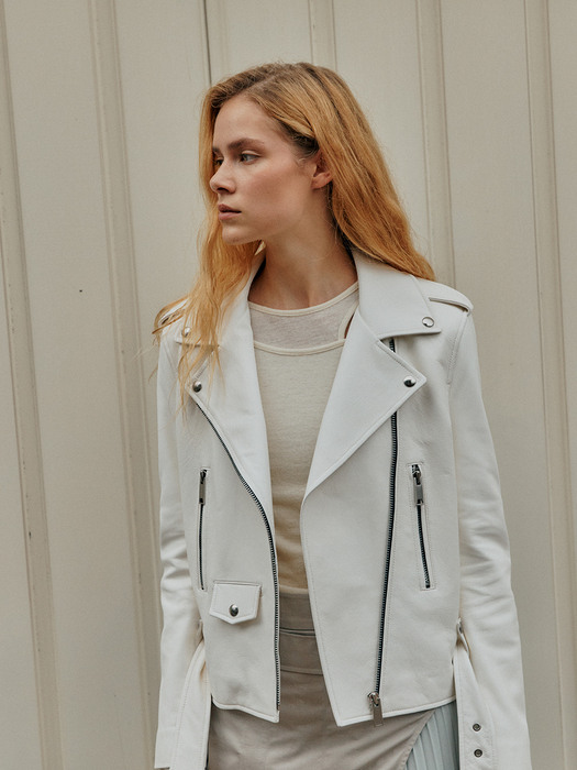 EQUILIBRE Lambs Leather Rider Jacket_Creamy White