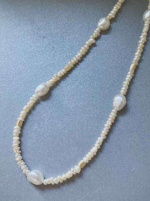double bubble pearl neckless