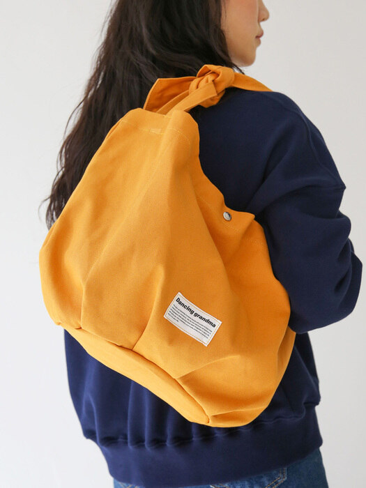 Mail bag : honey yellow