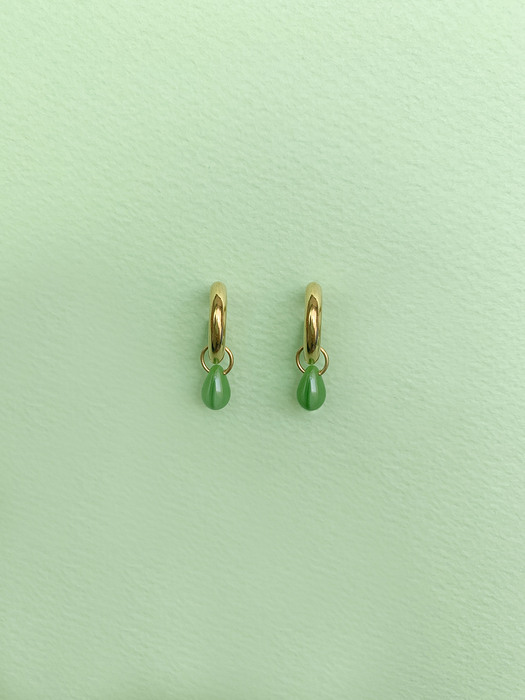 Green berries earrings