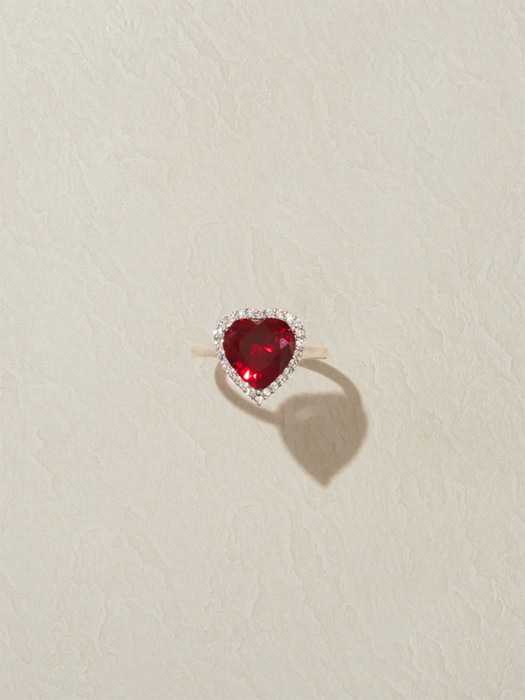 RUBI HEART RING