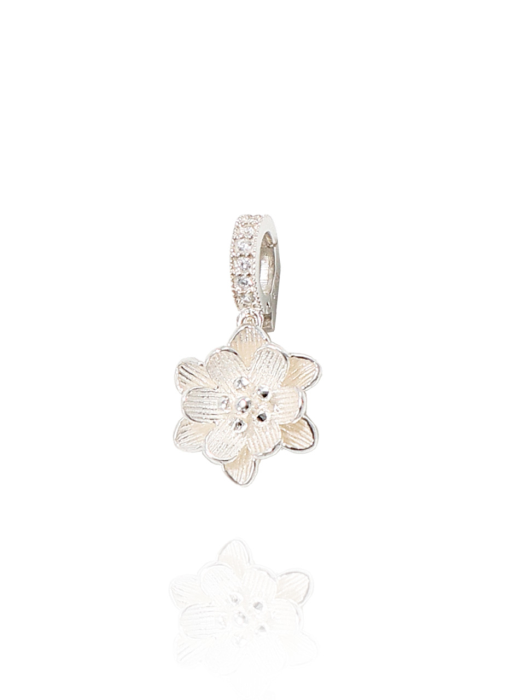Changeable Blossom Silver Pendnat Ip3[Silver]