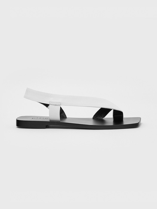ASTI flat sandals_white