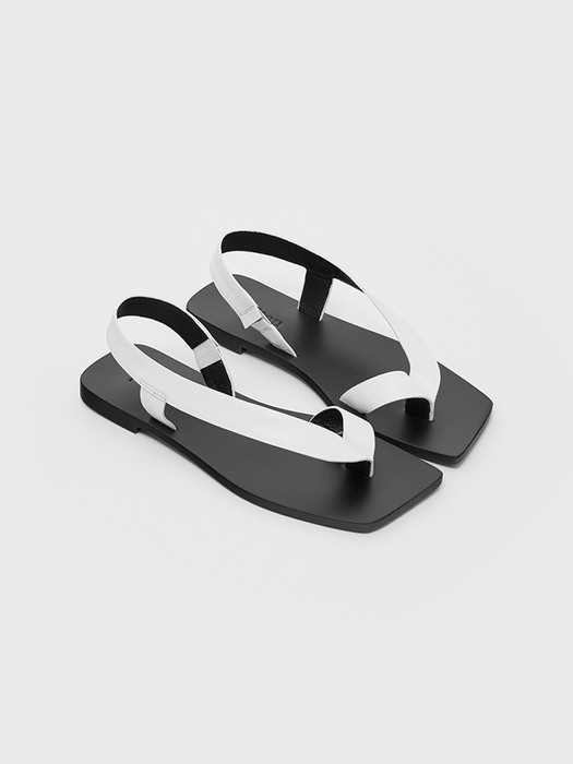 ASTI flat sandals_white