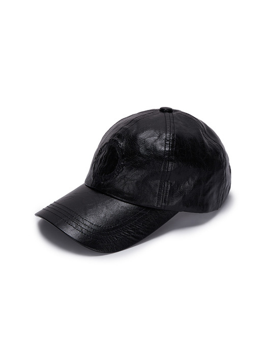 GLOSSY LEATHER BALL CAP IN BLACK