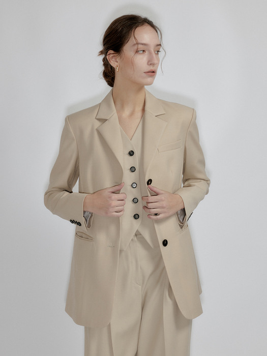 3 BUTTON BLAZER - BEIGE