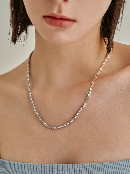 Toed Beads Pearls Necklace