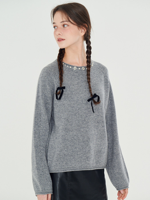 MET jewelry neck wool knit gray