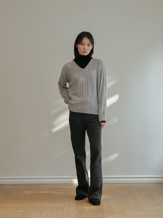 V-neck Wool Cable knit - Gray